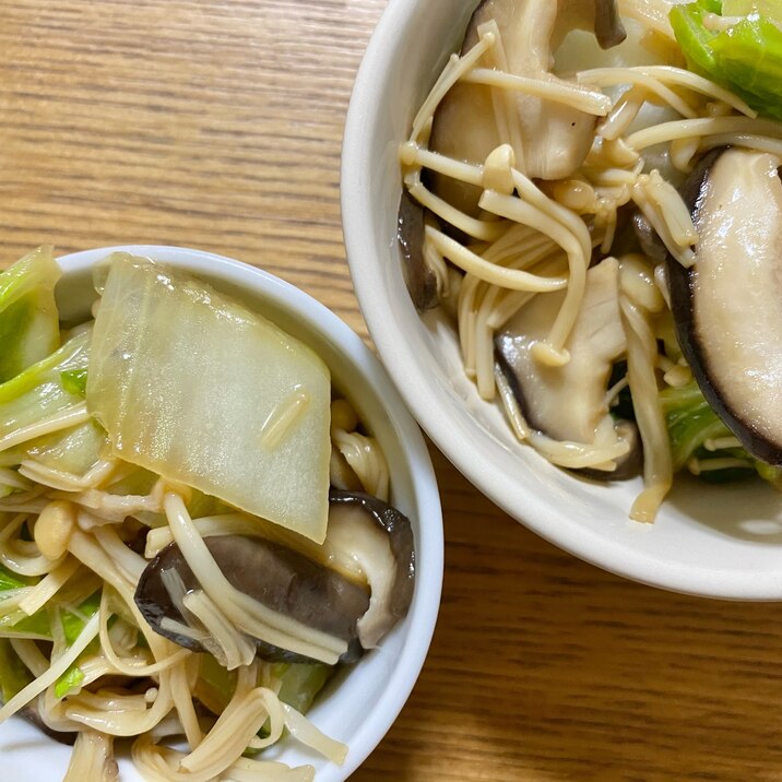 簡単！白菜ときのこのバター醤油炒め